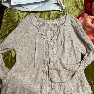 Hollister knit sweater